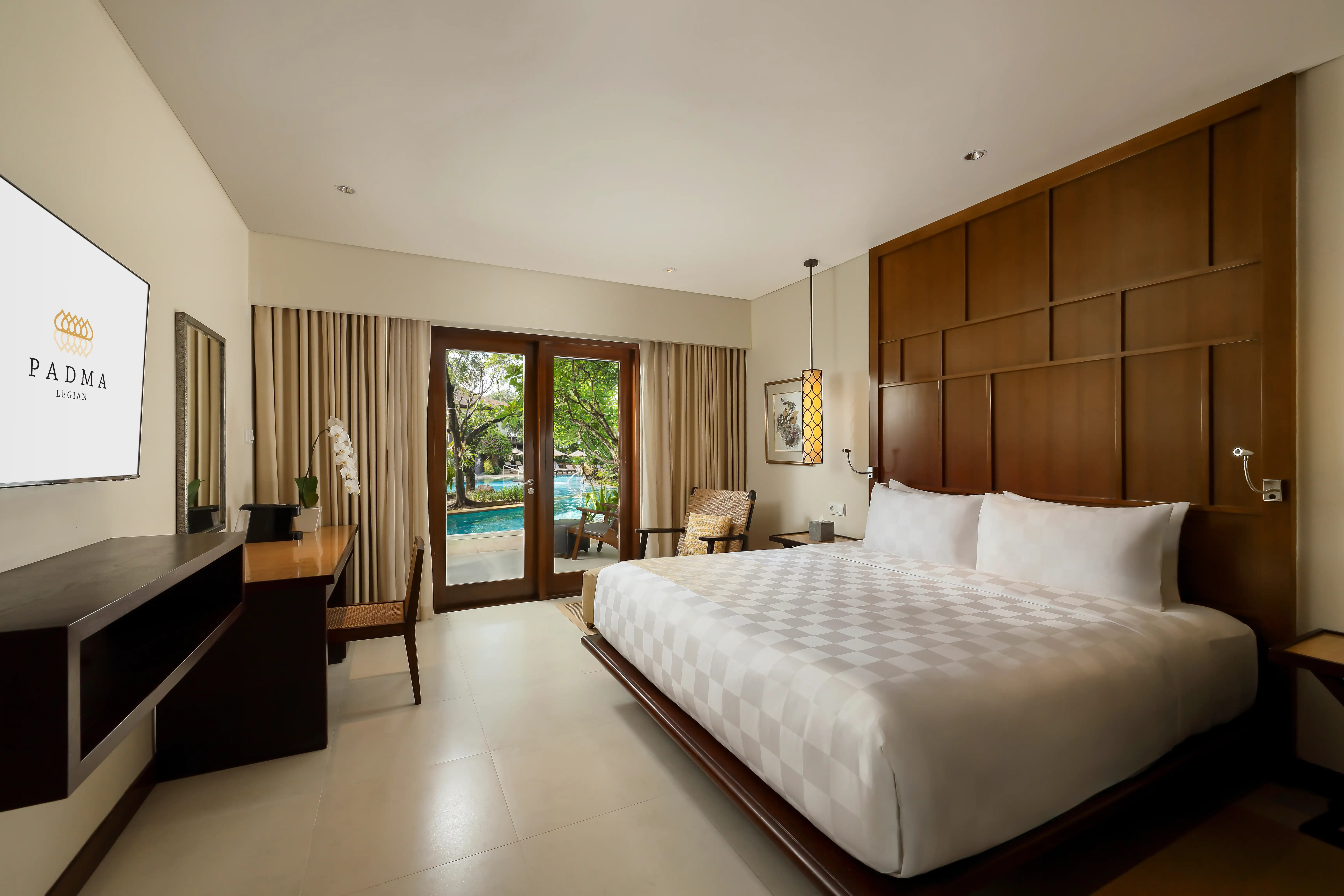 Lagoon Access Room 1